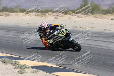 media/Oct-05-2025-CVMA (Sun) [[beeef4f201]]/Race 3-Amateur Supersport Middleweight/